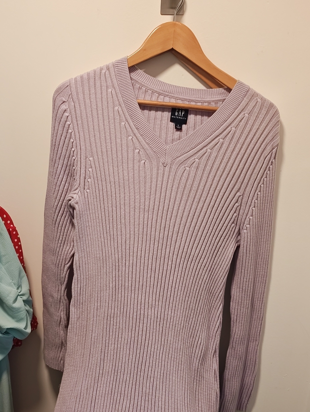 GAP Maternity Women's Ribbed V-Neck Sweater Dress- Light Lavender